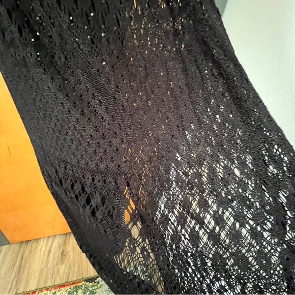 Black double-layered lace and sequins maxi dress - Picture 13 of 16
